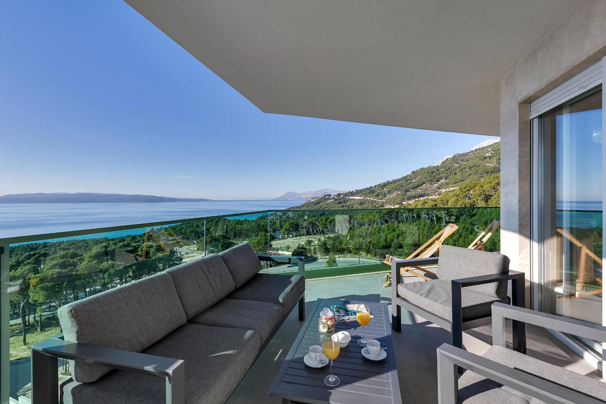 Exclusive Penthouse Big Blue With Private Jacuzzi Leilighet Makarska Eksteriør bilde