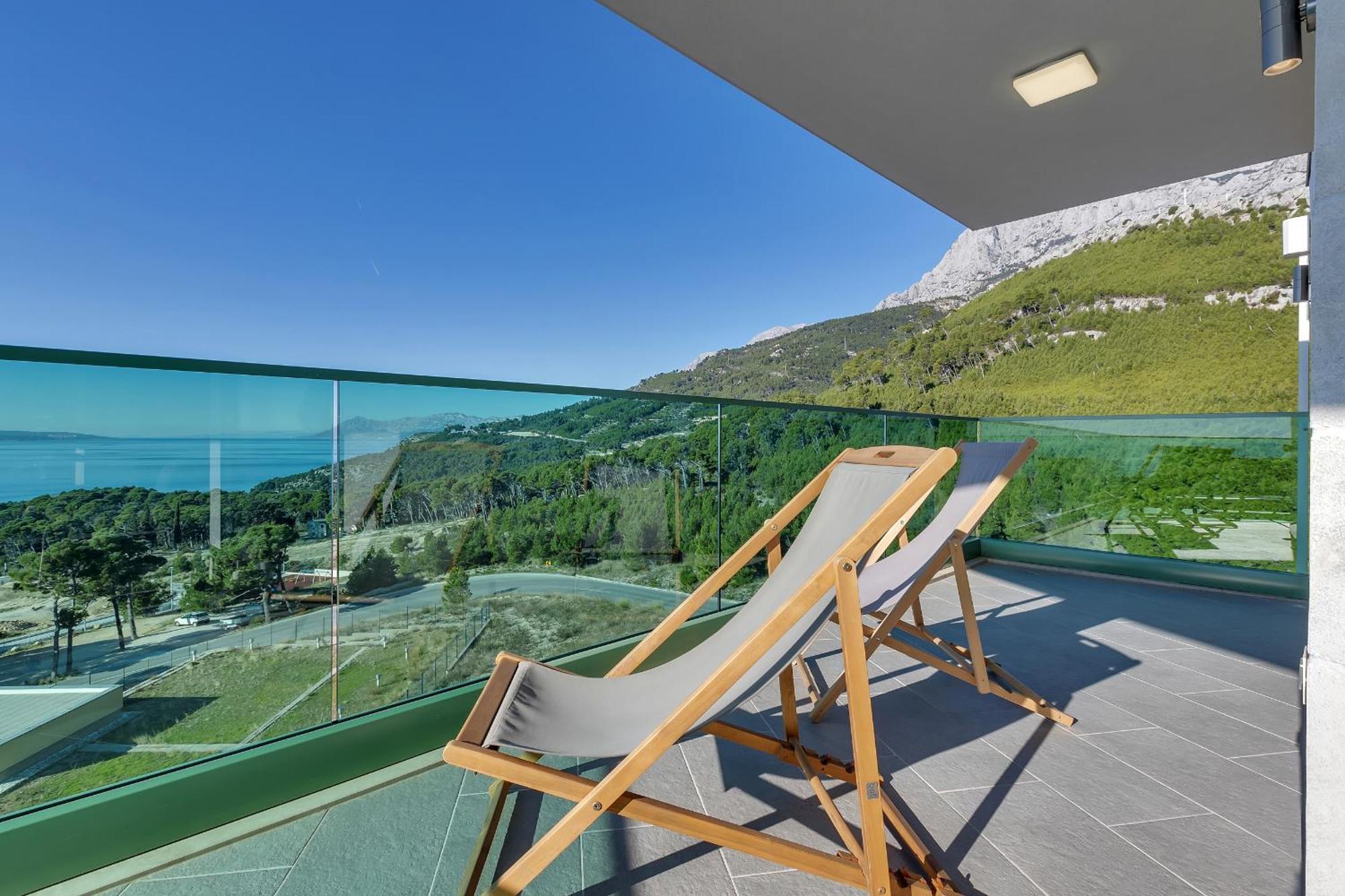 Exclusive Penthouse Big Blue With Private Jacuzzi Leilighet Makarska Eksteriør bilde