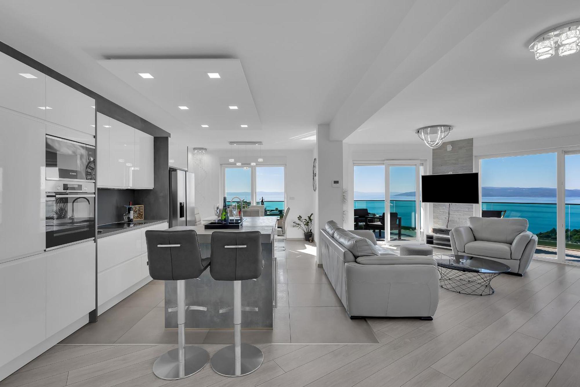 Exclusive Penthouse Big Blue With Private Jacuzzi Leilighet Makarska Eksteriør bilde