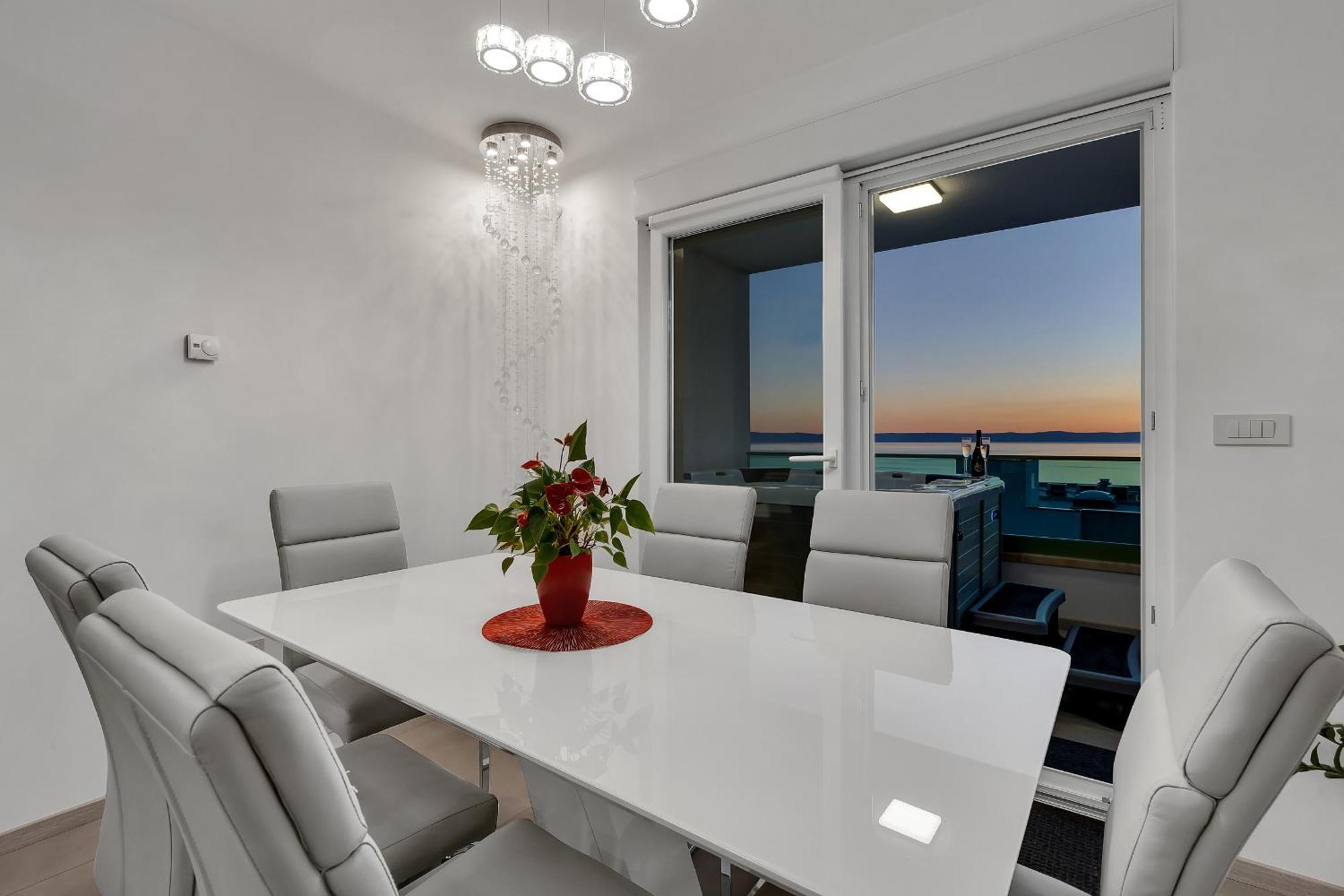 Exclusive Penthouse Big Blue With Private Jacuzzi Leilighet Makarska Eksteriør bilde